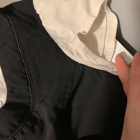 Black and White Belted Dress Top - Picture 3 of 5